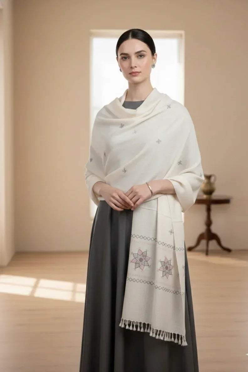 Swati Khaddi Wool Shawl - 3 - Gharaana