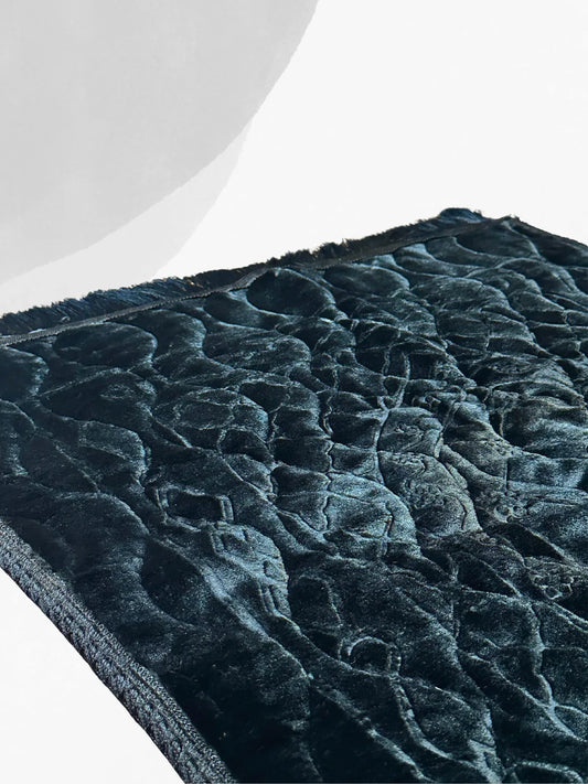 Premium Velvet Embossed Prayer Mat / Jaye Namaz - Gharaana