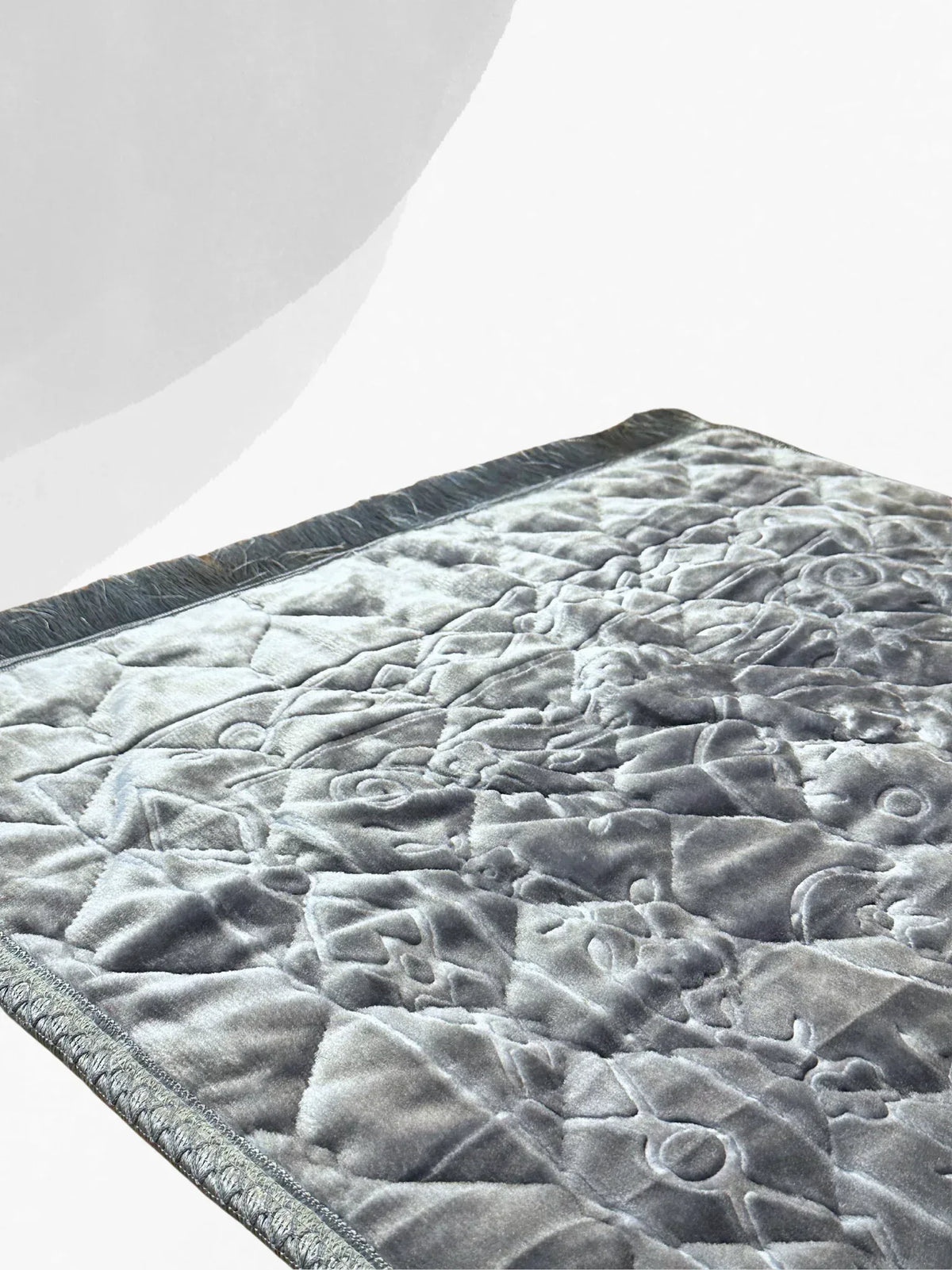 Premium Velvet Embossed Prayer Mat / Jaye Namaz - Gharaana