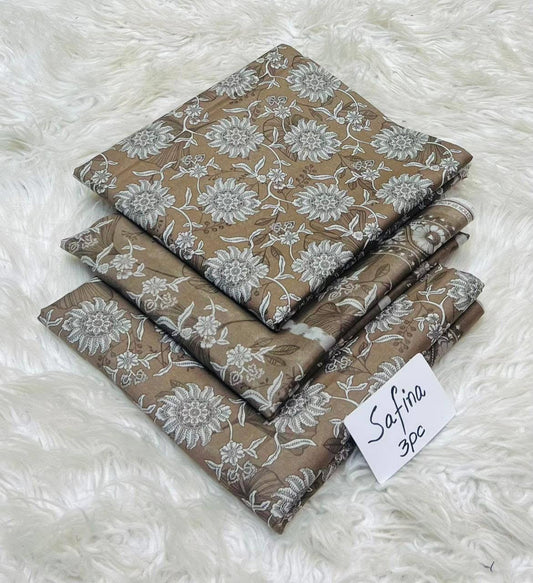 Lawn printed 3 Piece Suit - 9 - Gharaana